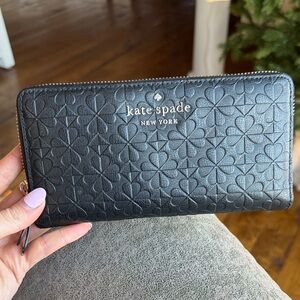 Kate Spade Hollie Spade Clover Geo Embossed Large Continental Wallet